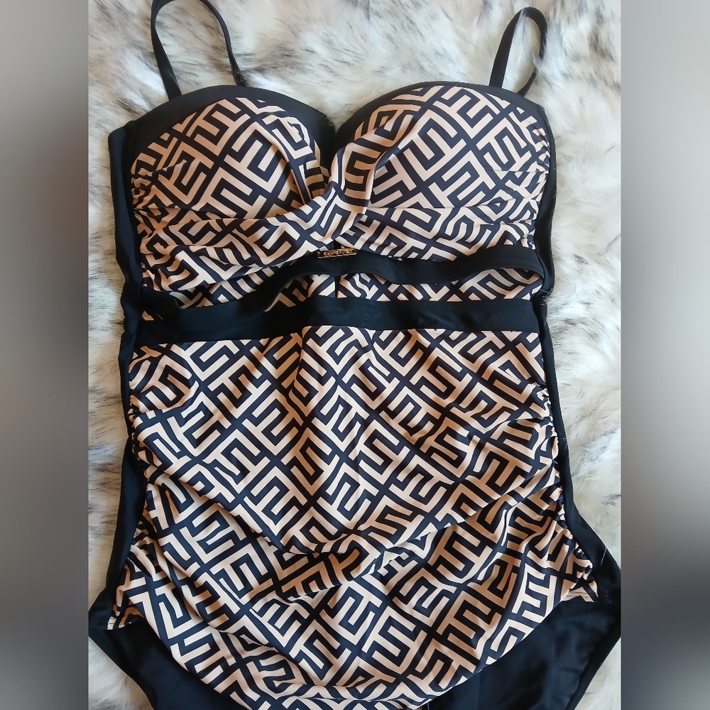 Eomenie Geometric Patterned Women's One Piece Swimsuit